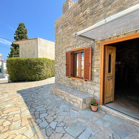 Echo Traditional House - Ηχώ Παραδοσιακό Σπίτι Embonas ภายนอก รูปภาพ