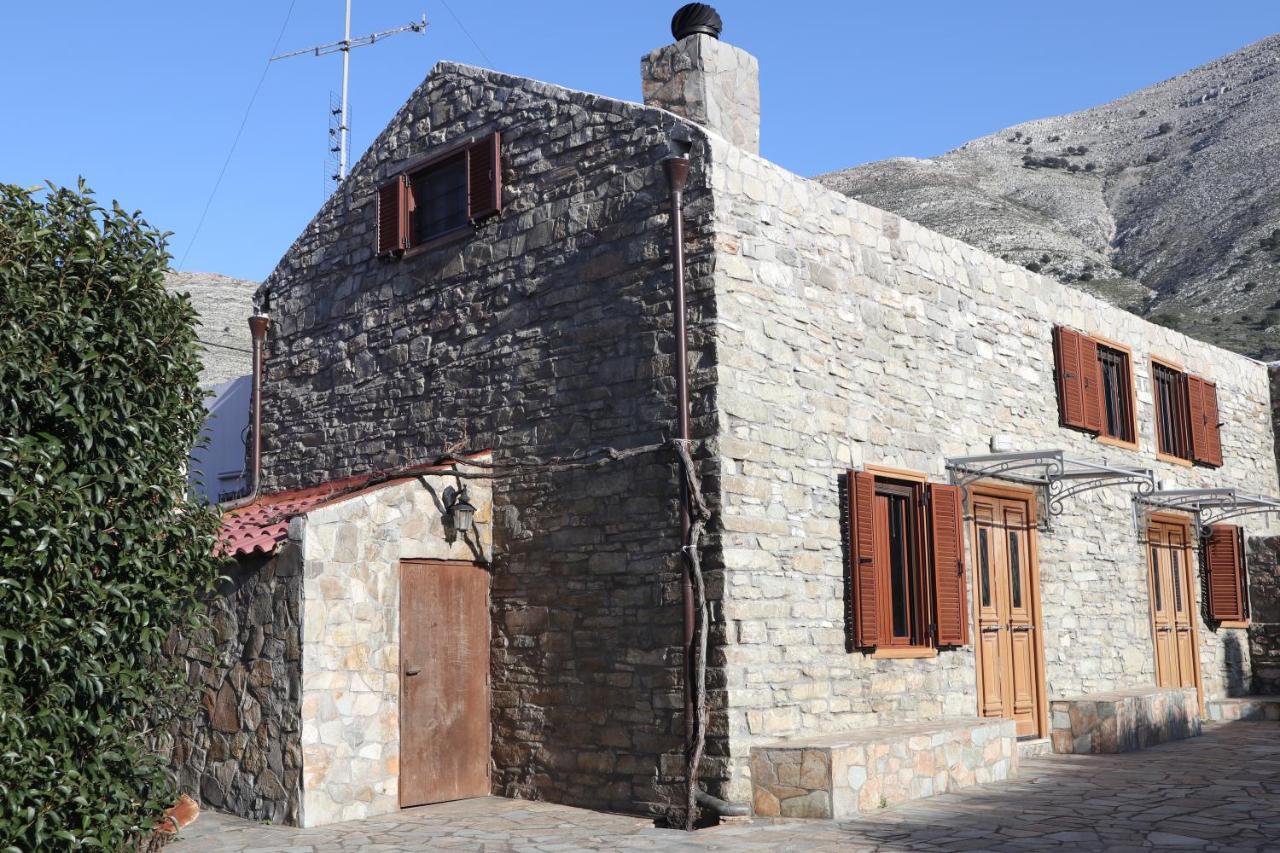 Echo Traditional House - Ηχώ Παραδοσιακό Σπίτι Embonas ภายนอก รูปภาพ