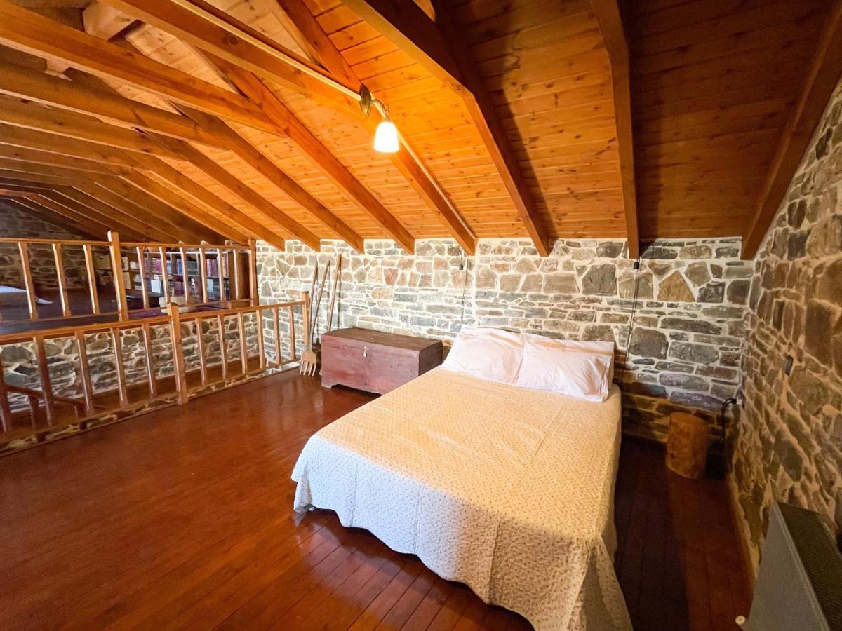 Echo Traditional House - Ηχώ Παραδοσιακό Σπίτι Embonas ภายนอก รูปภาพ