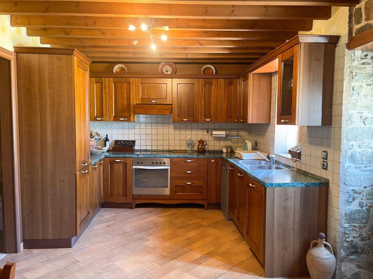Echo Traditional House - Ηχώ Παραδοσιακό Σπίτι Embonas ภายนอก รูปภาพ