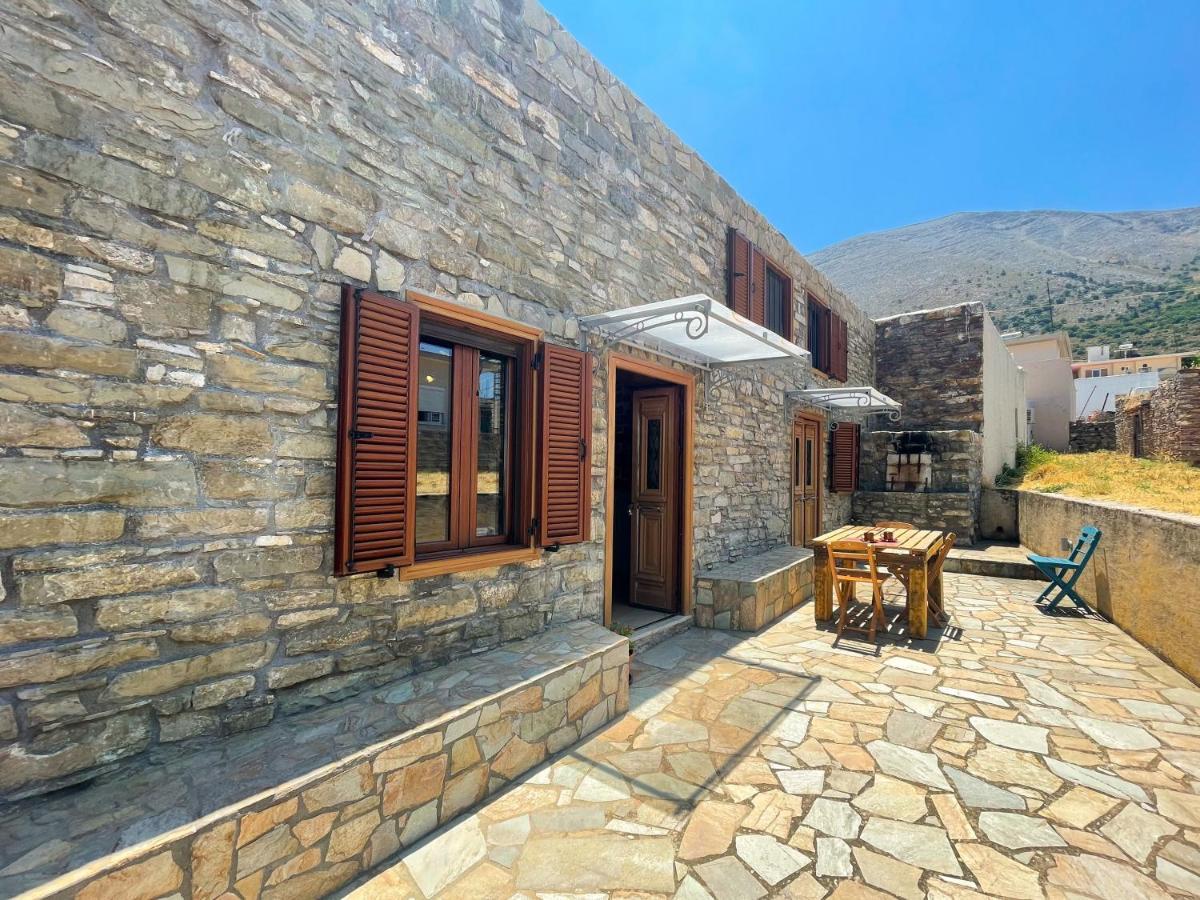 Echo Traditional House - Ηχώ Παραδοσιακό Σπίτι Embonas ภายนอก รูปภาพ