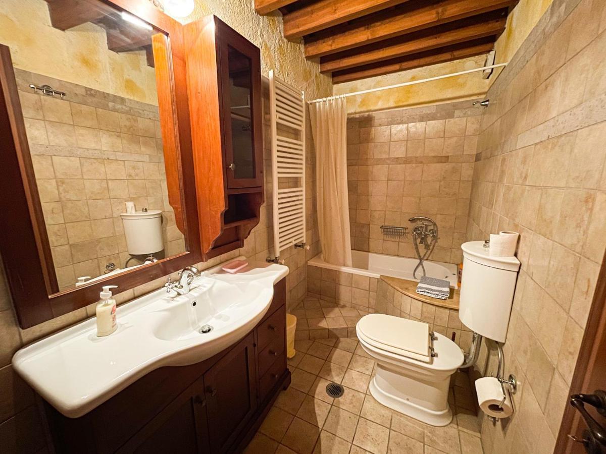 Echo Traditional House - Ηχώ Παραδοσιακό Σπίτι Embonas ภายนอก รูปภาพ